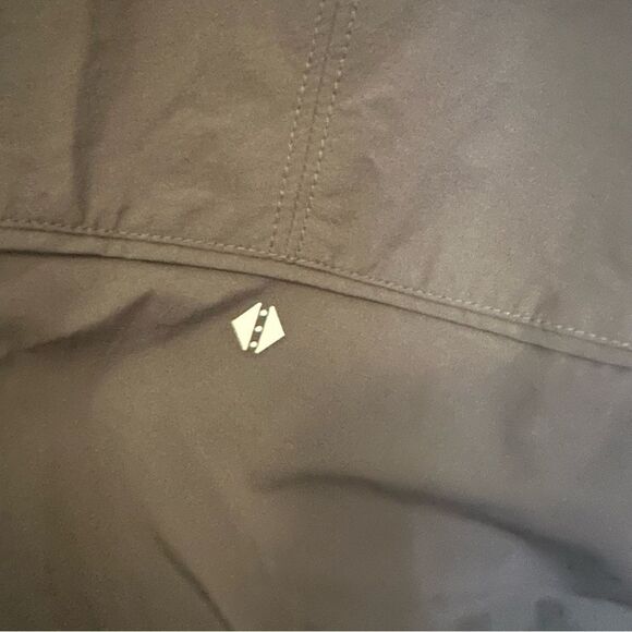 Tavi Breeze Half Zip Pullover in Black Ebony large - Picture 7 of 9